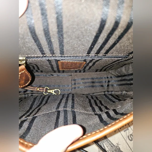 Frye Parker Field Medium Crossbody Bag - Picture 5 of 6